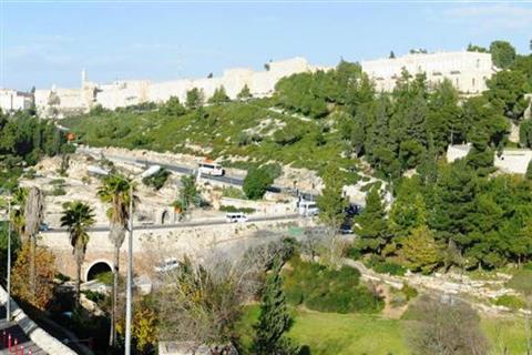 Valley of Hinnom in 2004